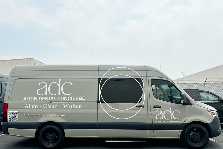 DENTAL VAN