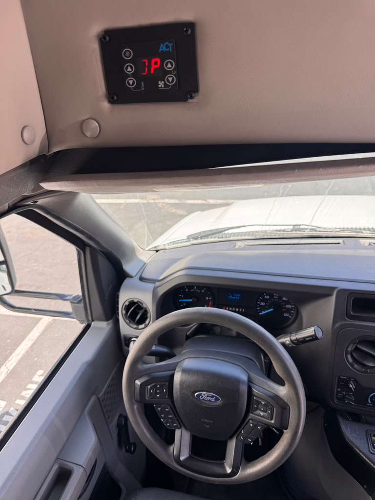 2021 Ford E450 Super Duty Shuttle Bus