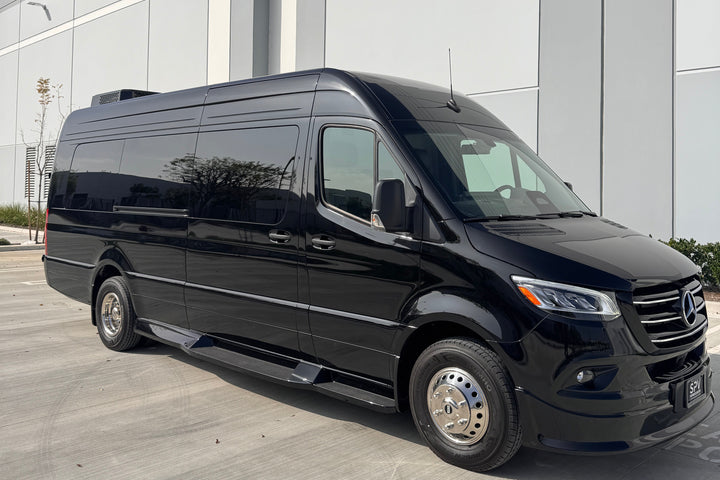 Mercedes Sprinter Shuttle: 2025, 3500XD 170 High Roof