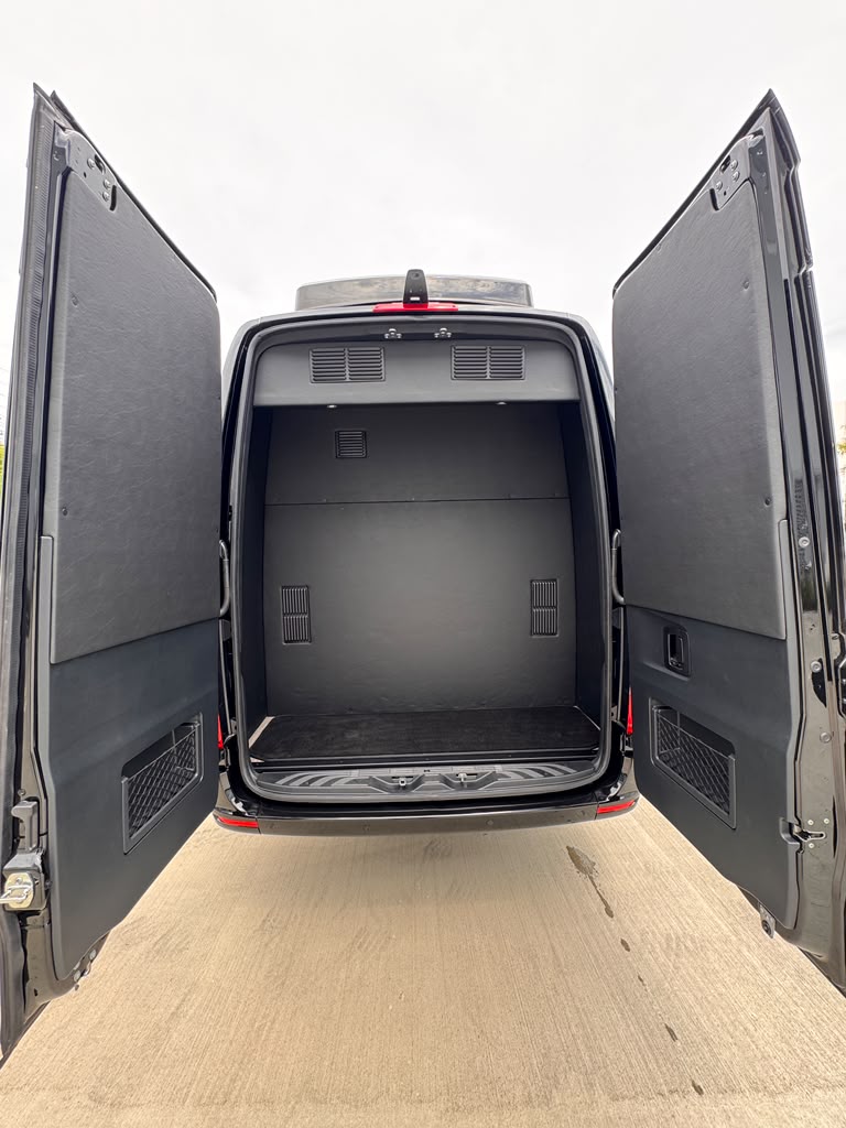 Mercedes Sprinter CEO: 2025, 3500XD 170"
