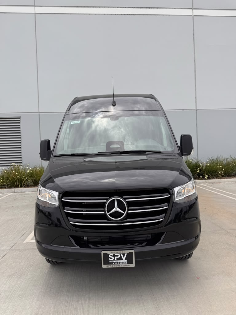 Mercedes Sprinter CEO: 2025, 3500XD 170"