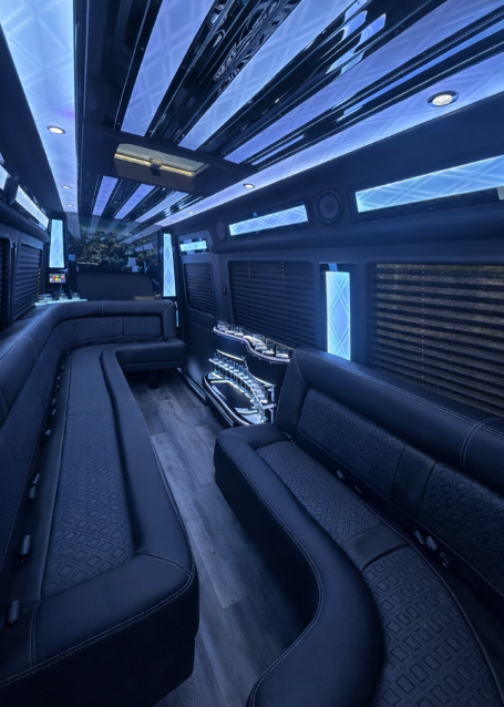 Mercedes Sprinter Limo: 2026 3500 XD, 170 High Roof
