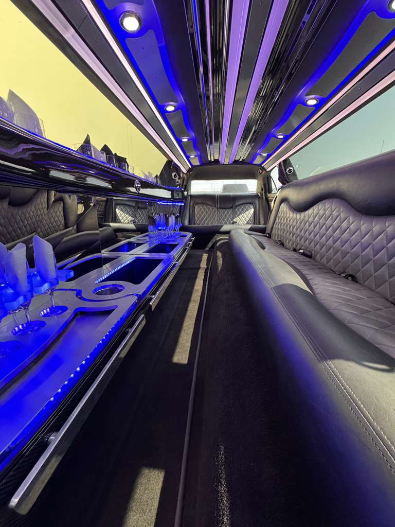 2014 Chrysler 300 Limousine