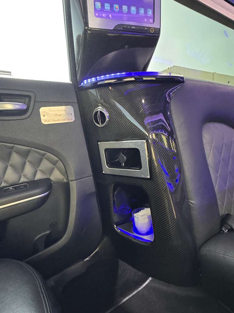 2014 Chrysler 300 Limousine